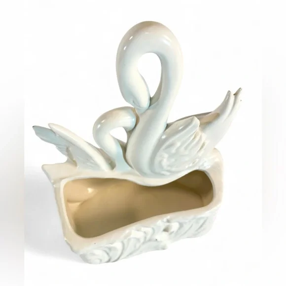 HULL Pottery- Matte White Ceramic Swan Sculpture Planter/Vase circa 1940-50s - Picture 9 of 12